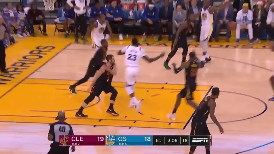 Warriors se la aplica a los Cavaliers en esta navidad