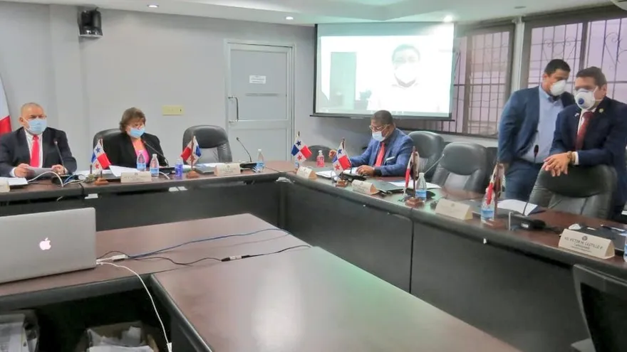 Asamblea aprueba traslado de partida al Minsa por más de 800 mil dólares