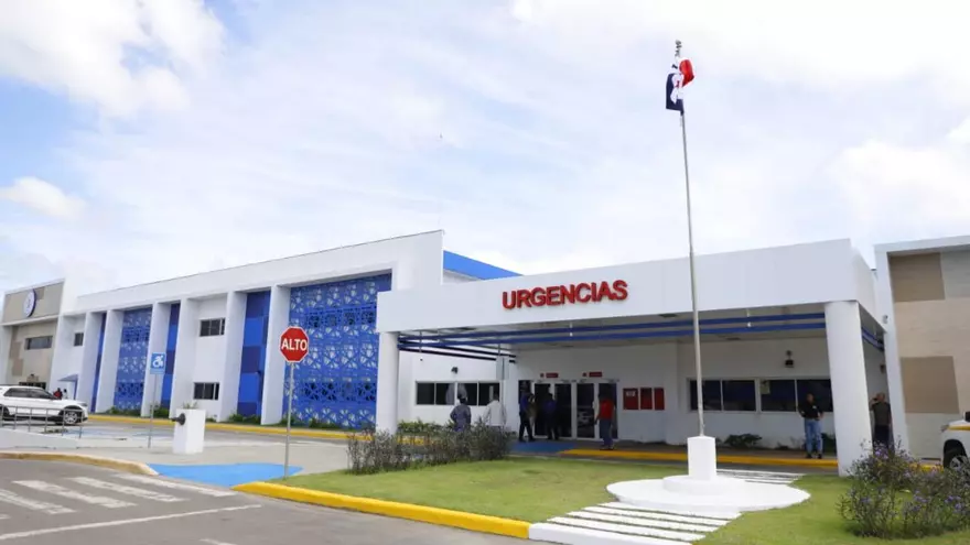 CSS inaugura nuevo cuarto de urgencias en policlínica de Penonomé