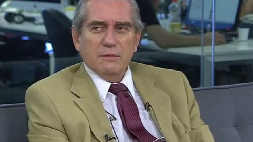 El presidente de la Federación de Cámaras y Centros Comerciales Zonales de la República Argentina, Rubén Manusovich.