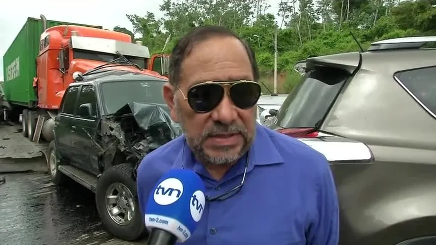 Afectados en colisión múltiple cuentan su versión