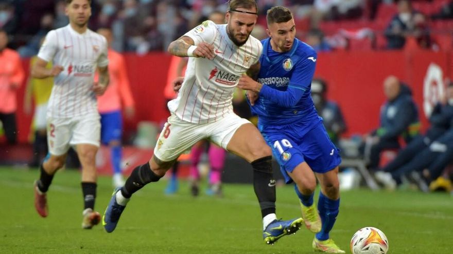 El Sevilla vence 1-0 al Getafe y sigue el ritmo del Real Madrid
