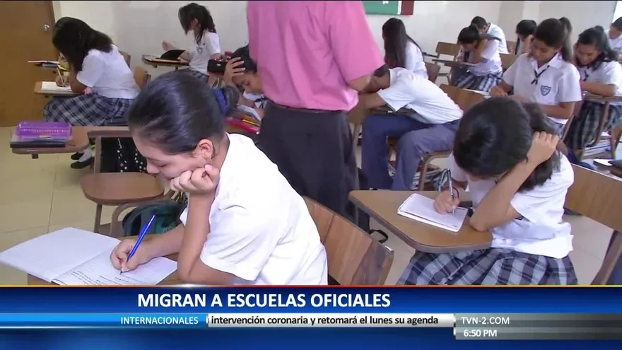 Estudiantes migran de escuelas privada a públicas