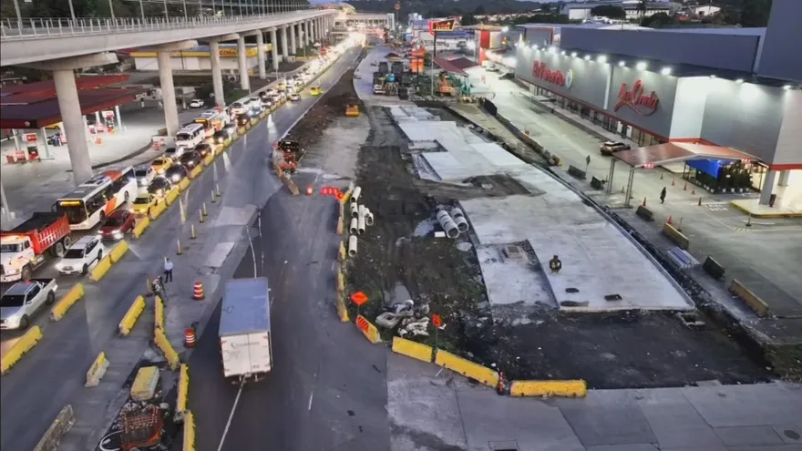 Trabajos viales en Villa Zaita