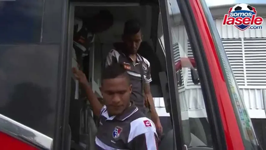 La llegada de Panamá al estadio La Corregidora