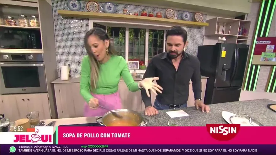 Receta: sopa de pollo con tomate (final)