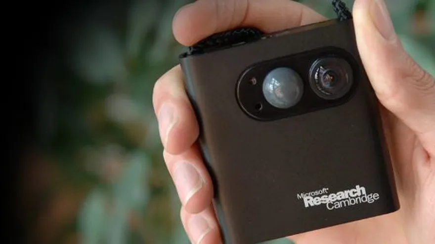 'SenseCam', la cámara que ayuda a retrasar el Alzheimer. Fotografía/microsoft.com
