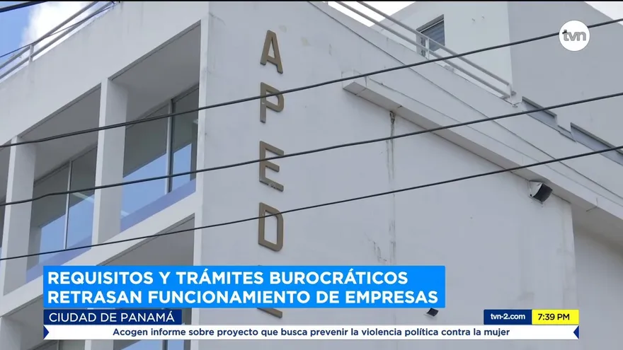 Requisitos y trámites burocráticos retrasan funcionamiento de empresas