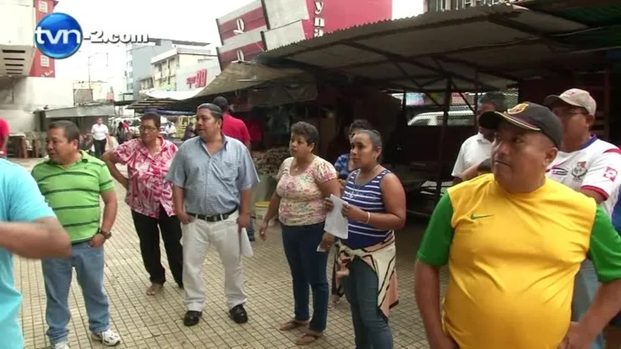 Renovación de permisos a buhoneros