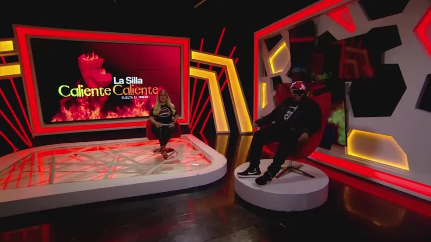 Renato en la Silla Caliente