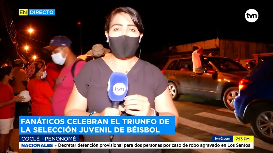 Coclesanos celebran su tercer título en el béisbol juvenil