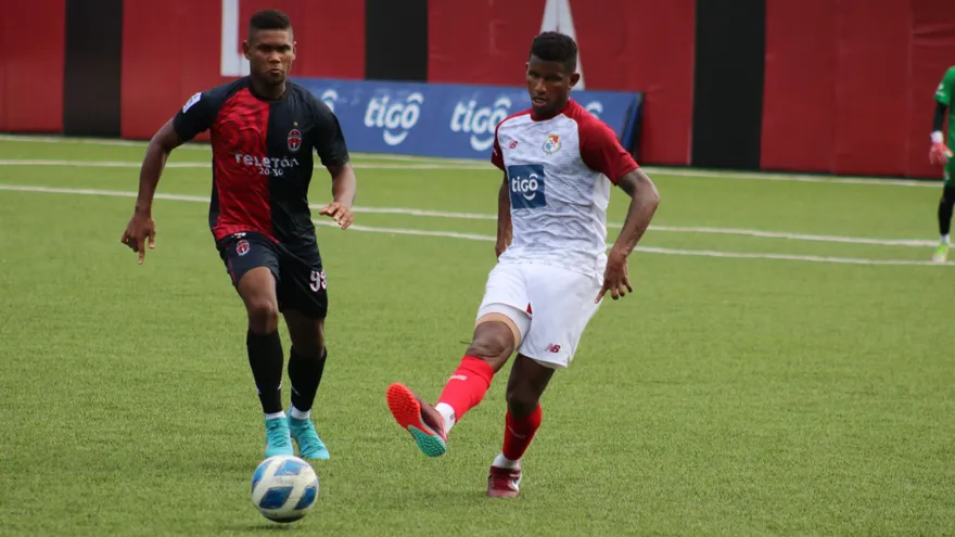 Christiansen y Carrasquilla hablan antes de viaje a Baréin