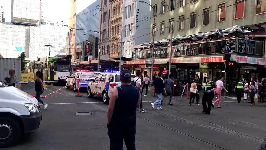 Dos detenidos tras el atropello de al menos 15 personas en Melbourne