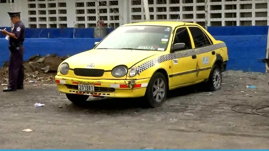 Encuentran automóvil hurtado