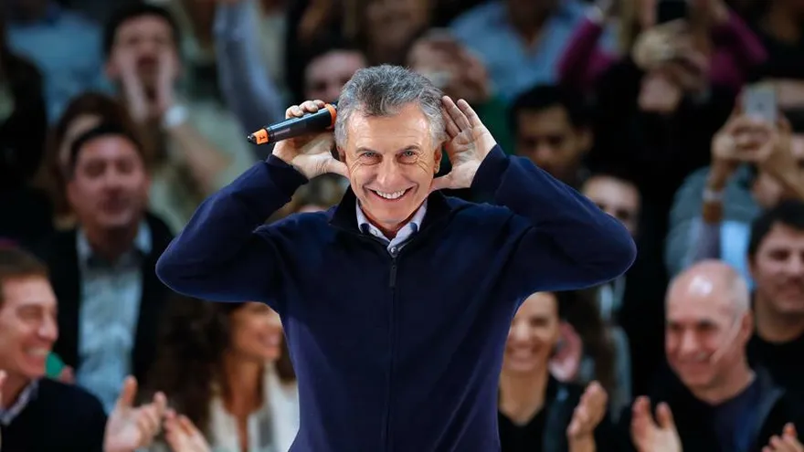 06/08/2019 17:58 (UTC) Crédito: EFE Fuente: EFE Autor: Juan Ignacio Roncoroni Temática: Política » Elecciones El presidente de Argentina, Mauricio Macri, participa en un acto de campaña este martes, en el Estadio del Club Ferrocarril Oeste de Buenos Aires (Argentina).