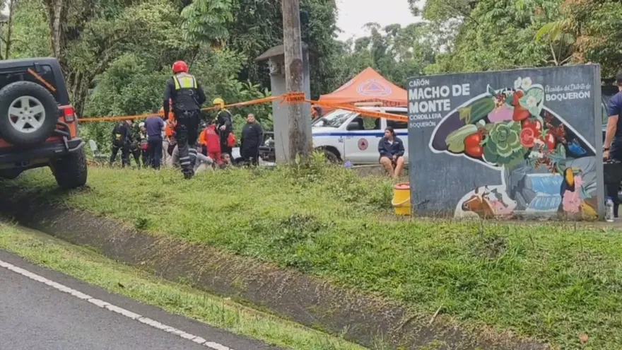 Localizan muertos a los dos rescatistas arrastrados por el río Macho de Monte en Chiriquí