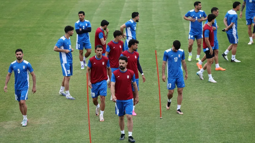 Jugadores de la Selección de Irán en una sesión de entrenamiento