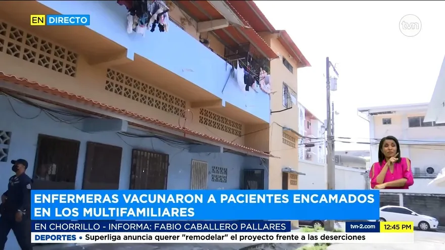 Vacunan a adultos mayores en multifamiliares en El Chorrillo