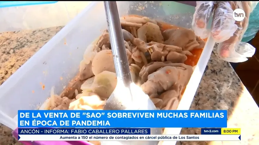 Sobreviven de la venta de saus