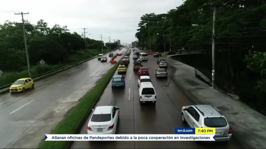 Prevén construir otro puente peatonal en Vía Centenario