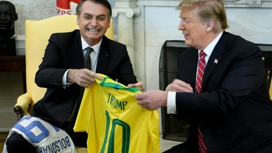Jair Bolsonaro, presidente de Brasil junto a su homólogo estadounidense, Donald Trump.