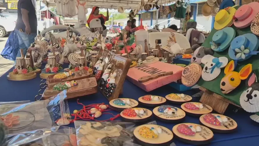 Las Tablas se alista para el Desfile de las Mil Polleras con más de 100 delegaciones confirmadas