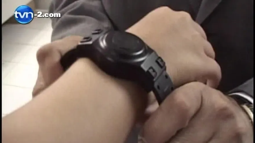 Piden uso inmediato de brazaletes contra violencia doméstica