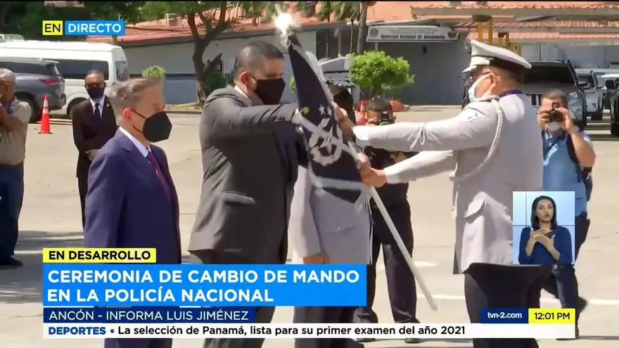 Ceremonia de traspaso de mando de la Policía Nacional y el Senan