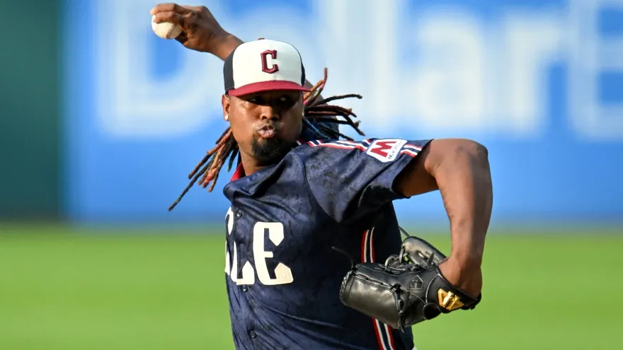 Luis Ortiz lanzador de los Guardianes de Cleveland