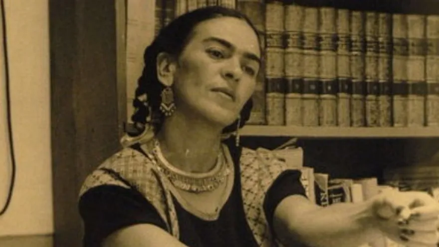 La inspiradora Frida Kahlo, homenajeada en una exposición en Londres