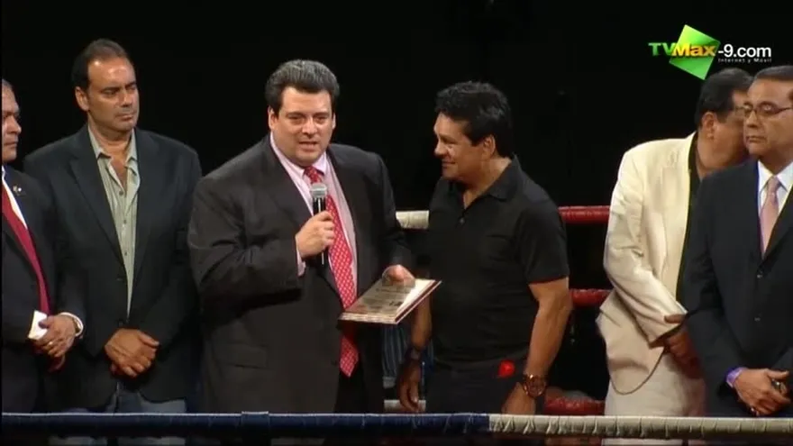 Sulaimán anuncia combate Cuadras-Concepción el 15 de marzo