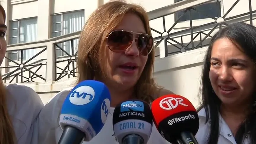 Esposa de Mulino reacciona tras cambio de medida cautelar