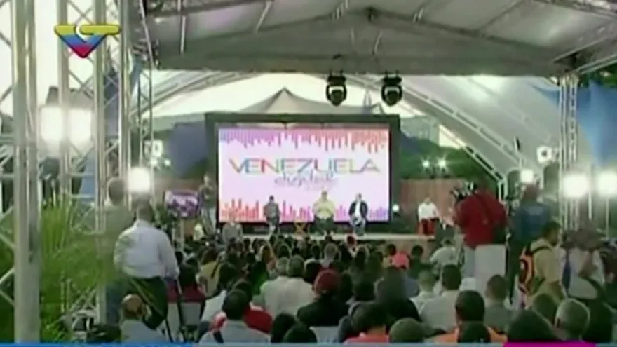 Maduro convoca al Consejo de Seguridad y diálogo con oposición