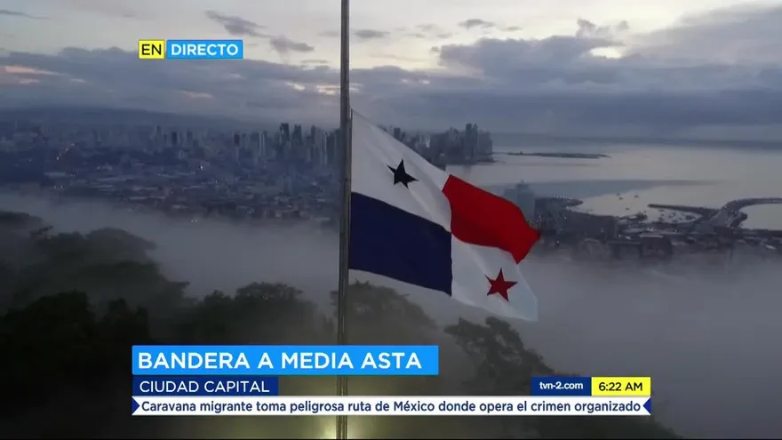 La Bandera Nacional ondea a media asta por el Día de los Difuntos
