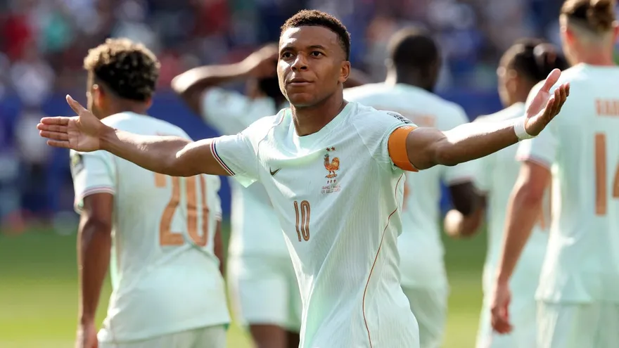 Kylian Mbappé jugador de la selección de Francia
