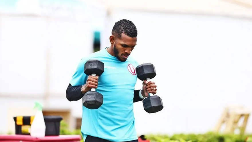 "Negrito" Quintero y Universitario abren la fecha 14 como líderes en Perú