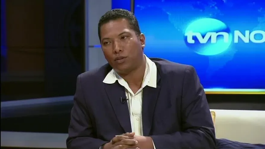 Controladores aéreos piden respuestas a sus necesidades