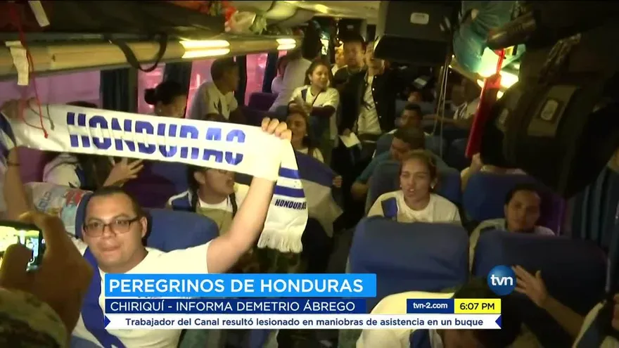 Peregrinos de Honduras llegan en bus a la JMJ