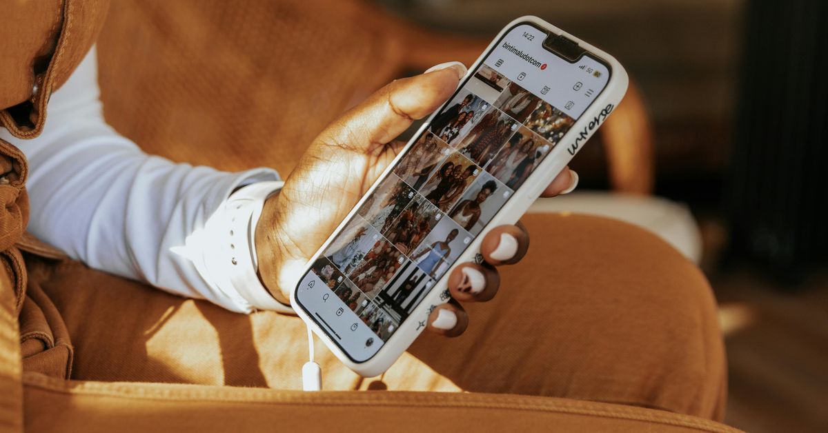 Influencer acusada de robar a hombres a través de apps de citas sacude a las redes sociales