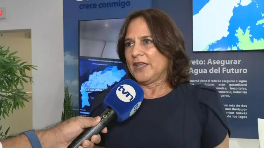 Ilya Espino de Marotta, subadministradora de la Autoridad del Canal de Panamá.