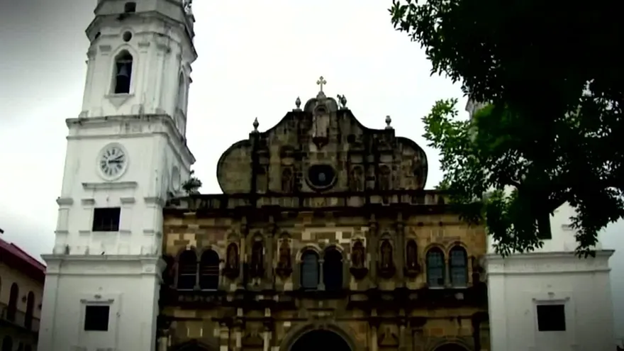 Retazos de la Nacionalidad - Catedral Metropolitana
