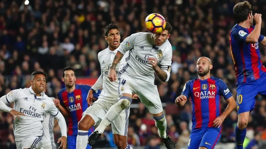 Sergio Ramos rescata al Real Madrid en Barcelona