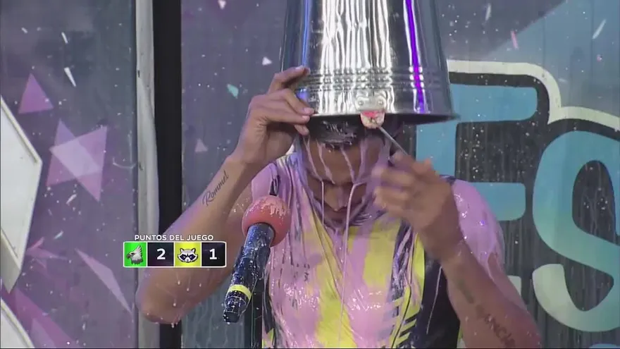 El equipo de los mapaches recibió la mayoría de baldazos en la memoria musical