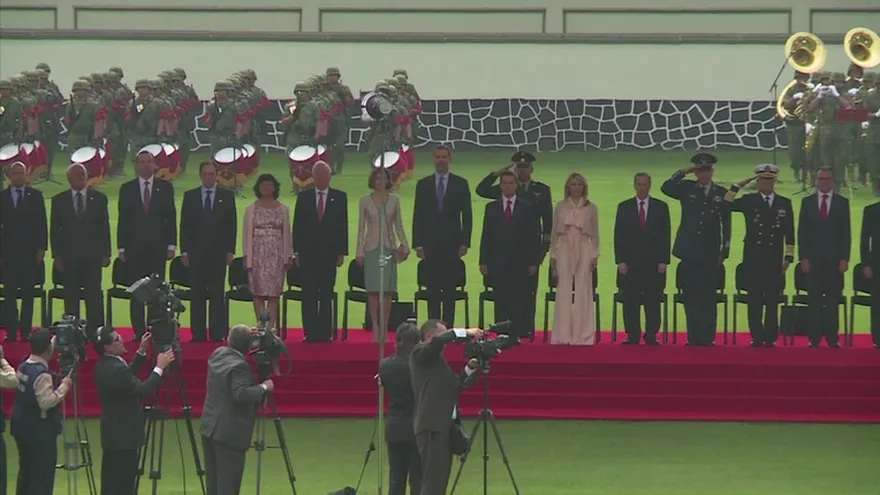 Los reyes de España visitan México