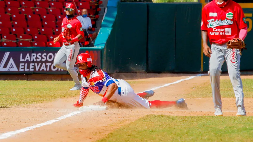 Federales de Chiriquí no pudieron mantener la ventaja y cayeron ante Puerto Rico 9-8