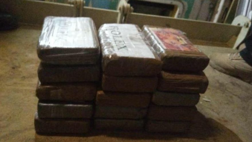 Incautan 15 paquetes de droga en un puerto de Colón. Foto/Ministerio Público