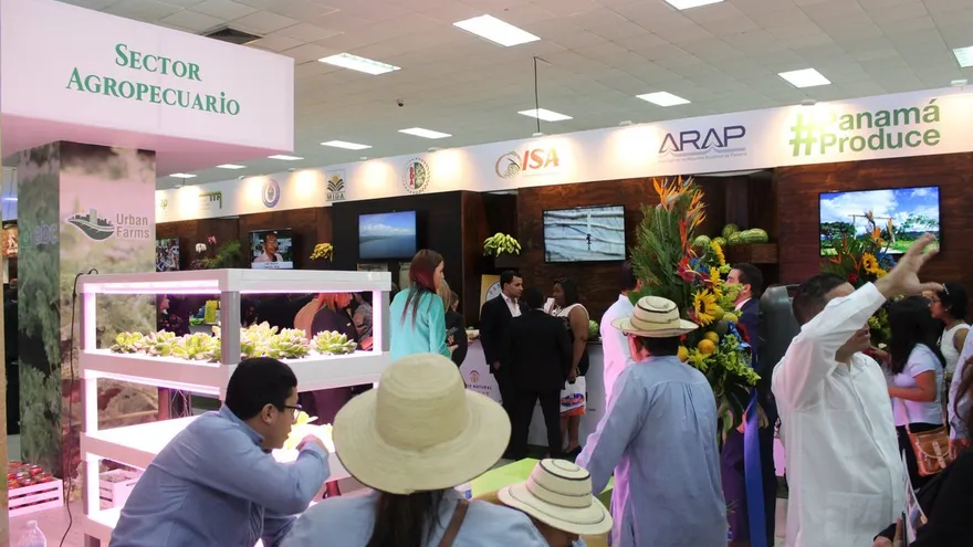 Analizan en Expocomer el futuro económico de Panamá