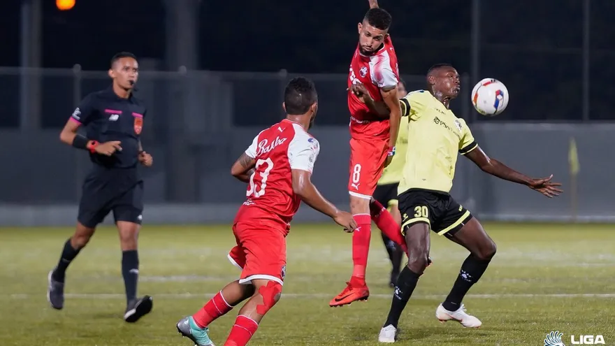 Santa Gema FC doblega al 'Sanfra' y afianza su liderato