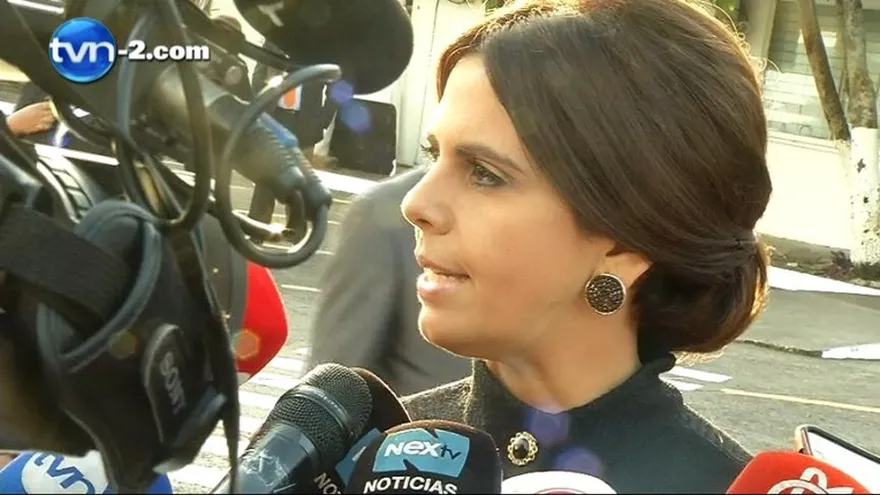 Críticas y elogios, tras designación de Valdés Escoffery