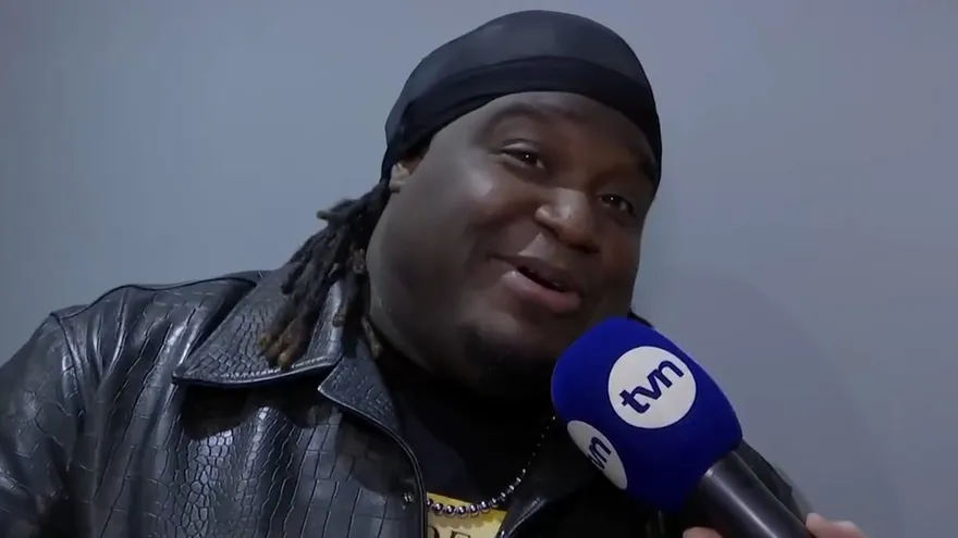 Sech narró un partido del Mundial en TVMax